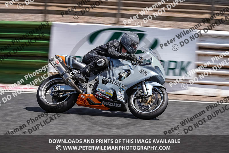 enduro digital images;event digital images;eventdigitalimages;mallory park;mallory park photographs;mallory park trackday;mallory park trackday photographs;no limits trackdays;peter wileman photography;racing digital images;trackday digital images;trackday photos